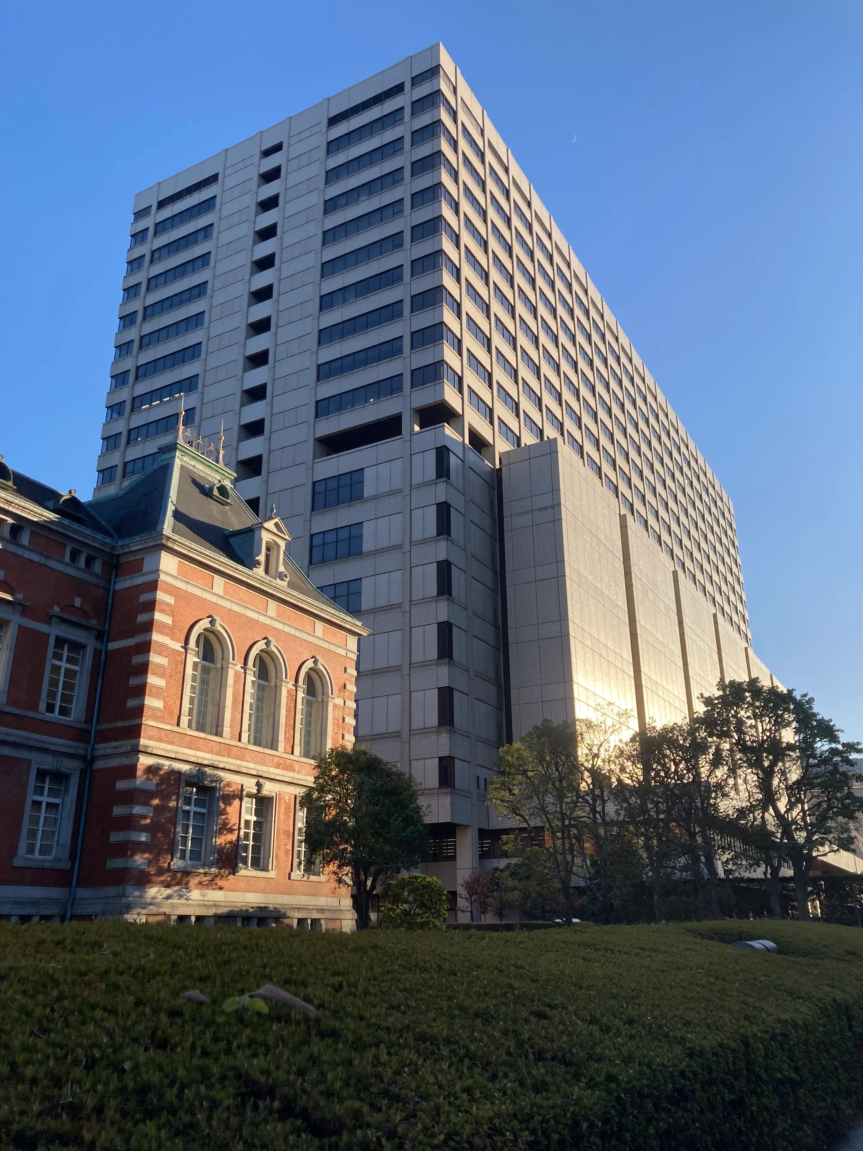 東京地方裁判所